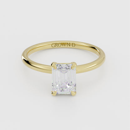 Emerald Cut Solitaire With Classic Band – 1 CT
